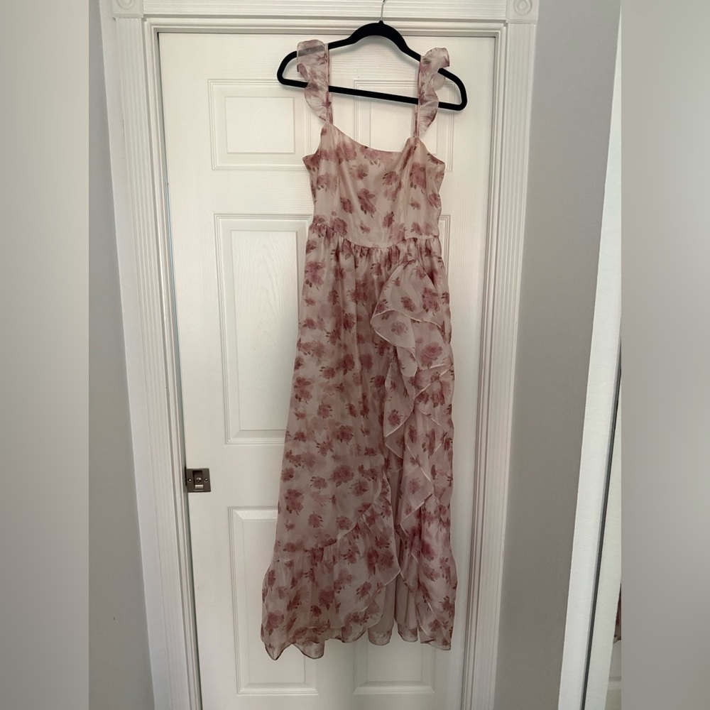 ARULA Pink Floral Maxi Dress